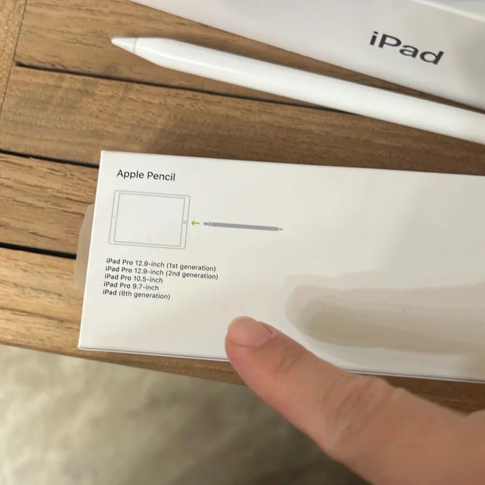 ‼️DEAL Like new, hardly used Apple iPad (10.2-inch, Wi-Fi, 128GB) - Space Gray